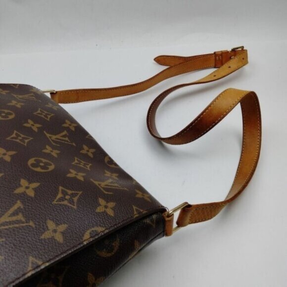 Louis Vuitton Musette Brown Monogram Shoulder Bag - Picture 6 of 9